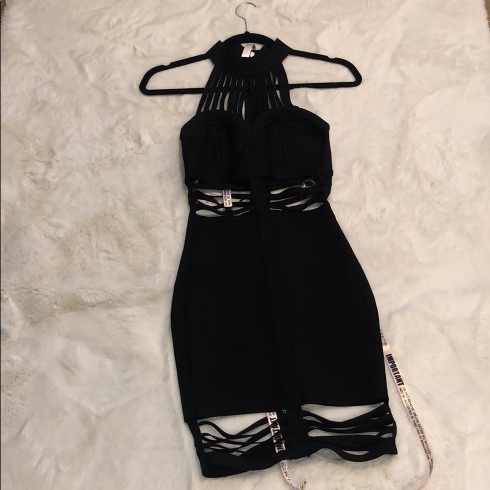 🆕Black dress - Picture 2 of 6
